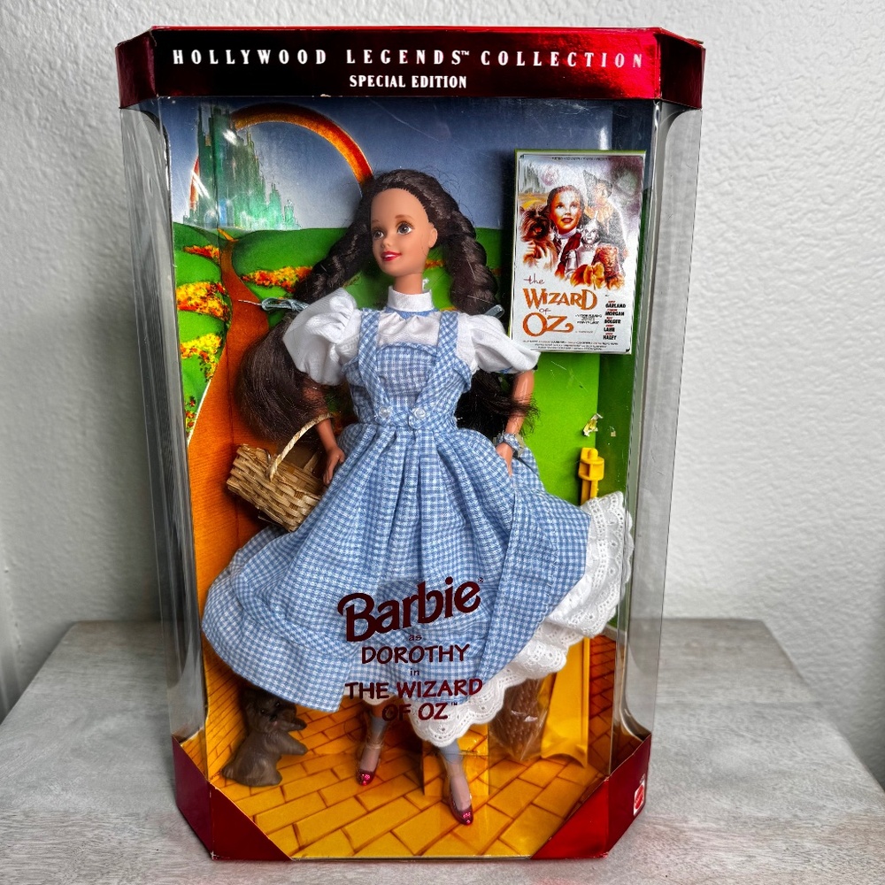 1994 Barbie as Dorothy in the wizard of oz - Mattel 12701
